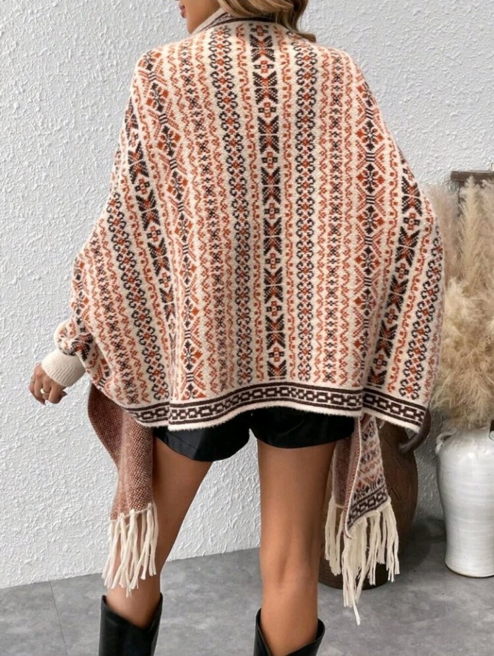 Casual Geometric Pattern Fringe Hem Batwing Sleeve Cardigan, Autumn - Picture 3 of 5